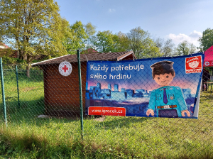 NA HŘIŠTĚ HRAVĚ A ZDRAVĚ _24